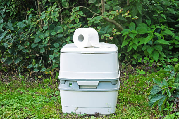 Best Luxury portable toilet rental  in Ellington, MO
