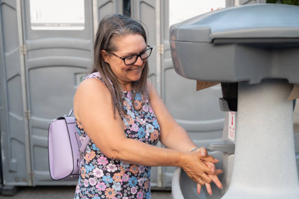 Best Porta potty rental near me  in Ellington, MO